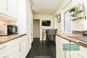 Photo 15- click for photo gallery